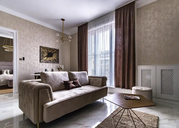 N16 Deluxe Apartment